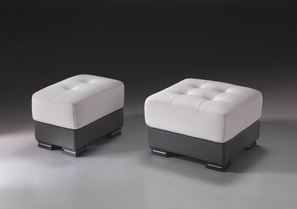 Capitol pouf Bardispa 261.jpg